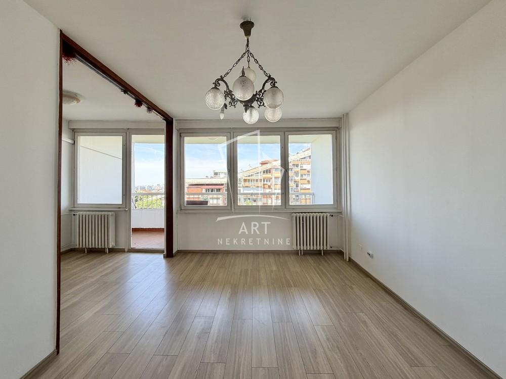 Slika 1 - Braće Srnić, Trosoban stan na prodaju, 73m2, 210.000€