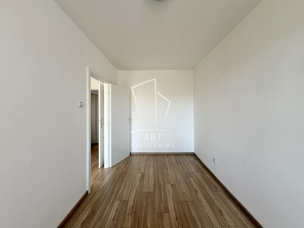 Slika 8 - Braće Srnić, Trosoban stan na prodaju, 73m2, 210.000€
