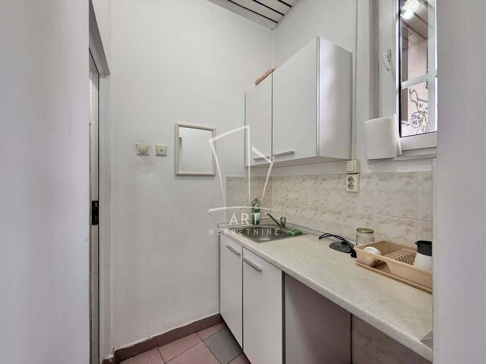 Slika 11 - Porečka,  Lokal na prodaju, 127m2, 185.000€