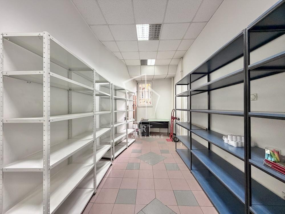 Slika 2 - Porečka,  Lokal na prodaju, 127m2, 185.000€