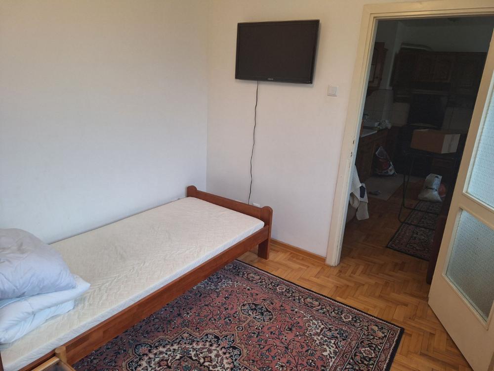 Slika 6 - Dragice Končar, Trosoban stan za izdavanje, 60m2, 550€