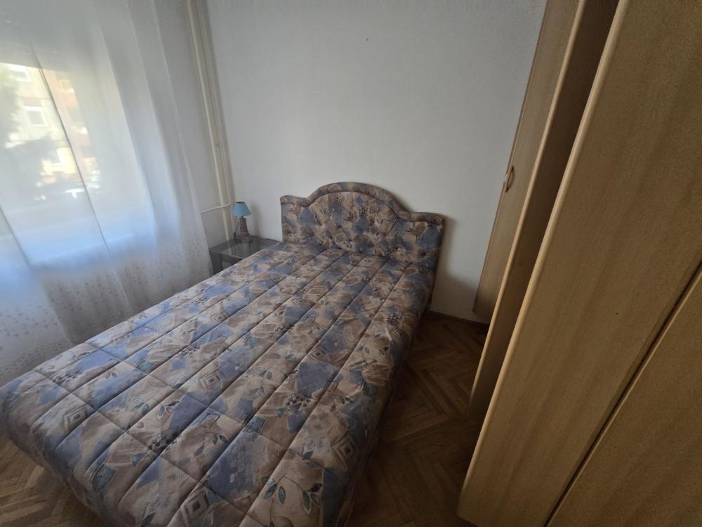 Slika 7 - Marka Čelebonovića, Trosoban stan za izdavanje, 90m2, 700€