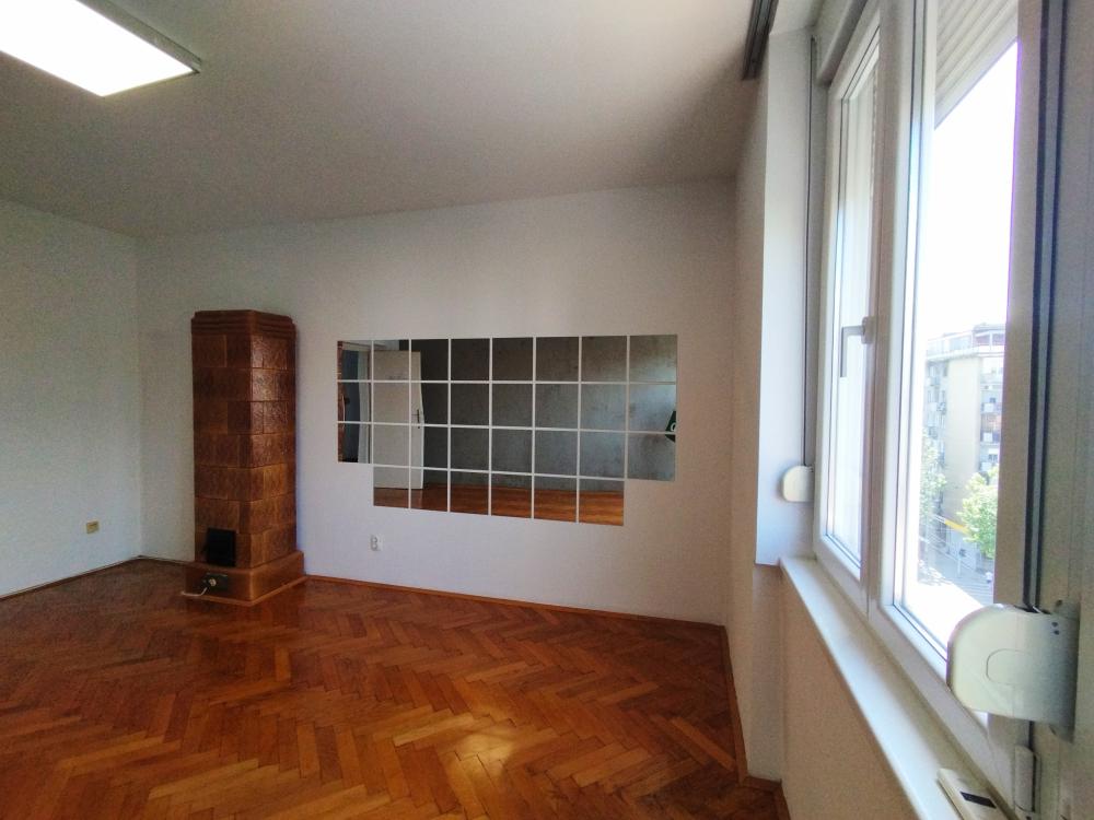 Slika 1 - Cara Dusana, Dvosoban stan na prodaju, 68m2, 289.000€
