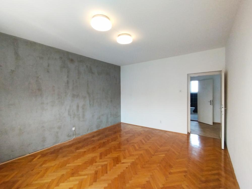 Slika 3 - Cara Dusana, Dvosoban stan na prodaju, 68m2, 289.000€