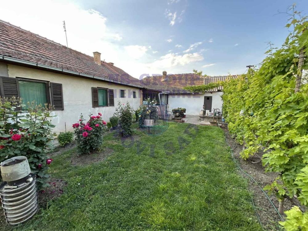Glavna slika - Kuća na prodaju, 96m2, 297.060€