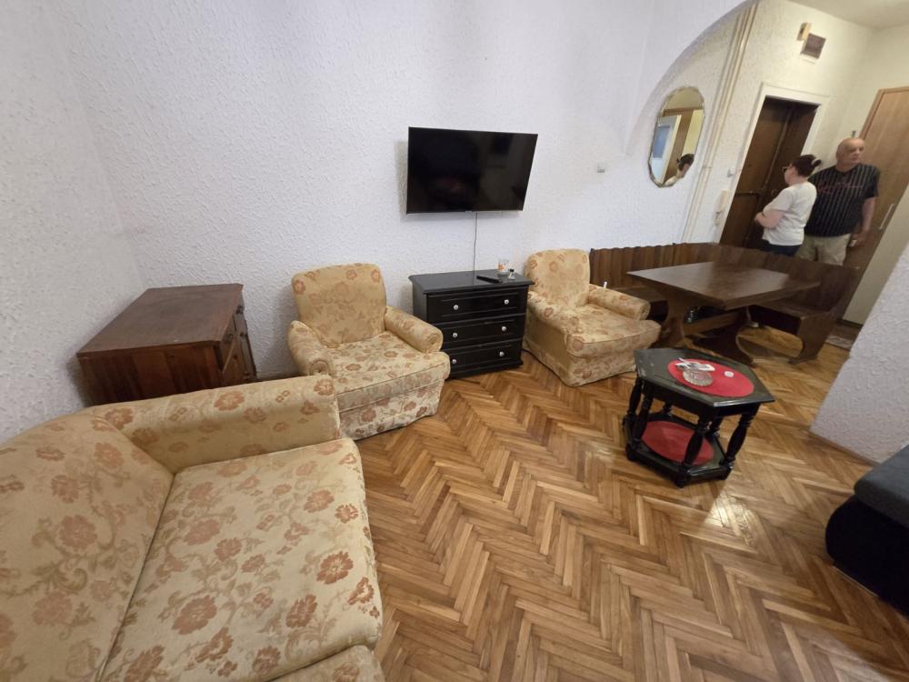 Slika 2 - Zdravka Čelara, Jednosoban stan za izdavanje, 30m2, 320€