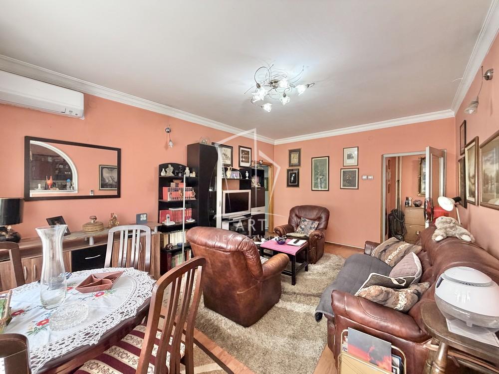 Slika 3 - Čelebićka, Dvoiposoban stan na prodaju, 63m2, 165.000€