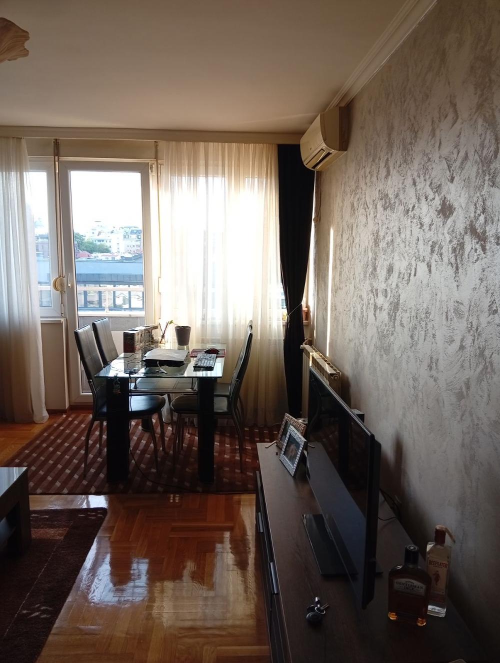 Slika 6 - Južni Bulevar, Trosoban stan za izdavanje, 56m2, 750€