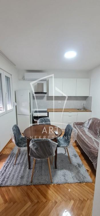 Glavna slika -Ace Joksimovića, Jednoiposoban stan za izdavanje, 39m2, 450€