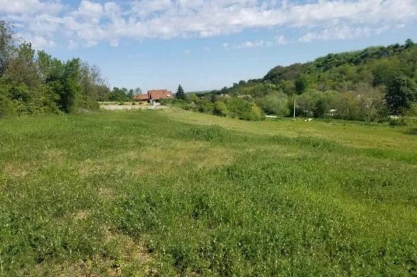 Slika 1 - Šakotinac Plac na prodaju, Beočin, 23.000€