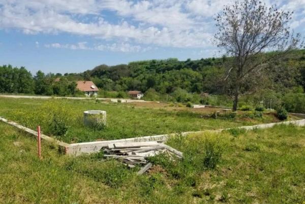 Slika 5 - Šakotinac Plac na prodaju, Beočin, 23.000€