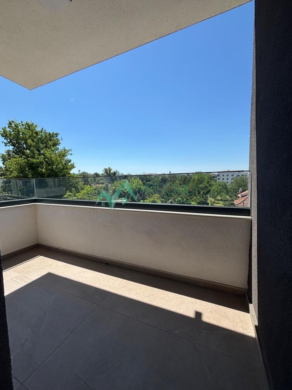 Slika 1 - Dvoiposoban stan za izdavanje, 61m2, 550€