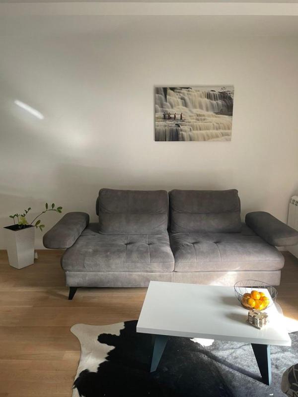 Slika 2 - Miklošićeva, Dvosoban stan za izdavanje, 52m2, 750€
