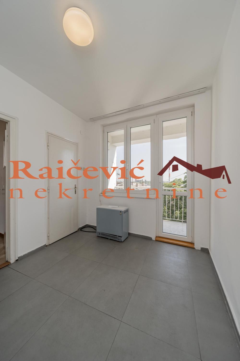 Slika 9 - Cara Dusana, Dvosoban stan na prodaju, 68m2, 289.000€