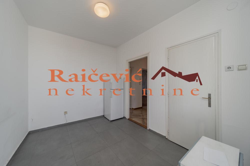 Slika 10 - Cara Dusana, Dvosoban stan na prodaju, 68m2, 289.000€