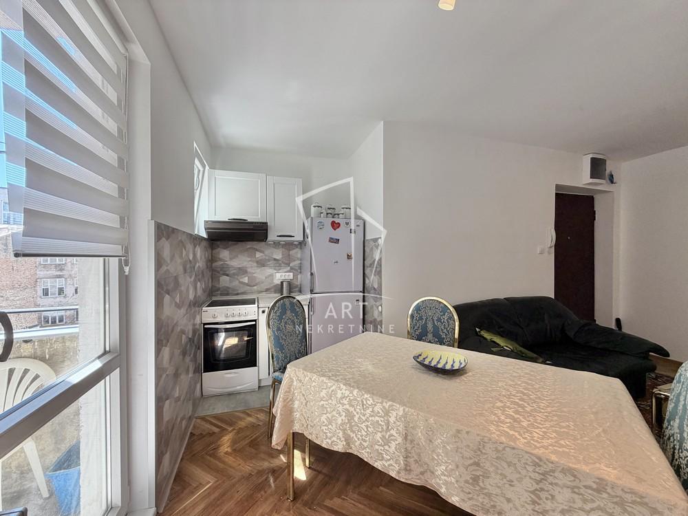 Slika 6 - Nikolaja Krasnova, Trosoban stan za izdavanje, 65m2, 970€