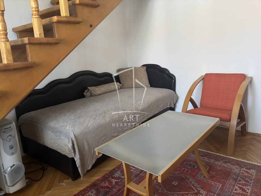Slika 1 - Višnjička, Dvosoban stan za izdavanje, 47m2, 375€
