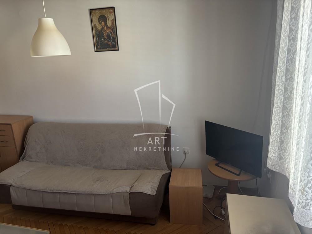 Slika 2 - Višnjička, Dvosoban stan za izdavanje, 47m2, 375€