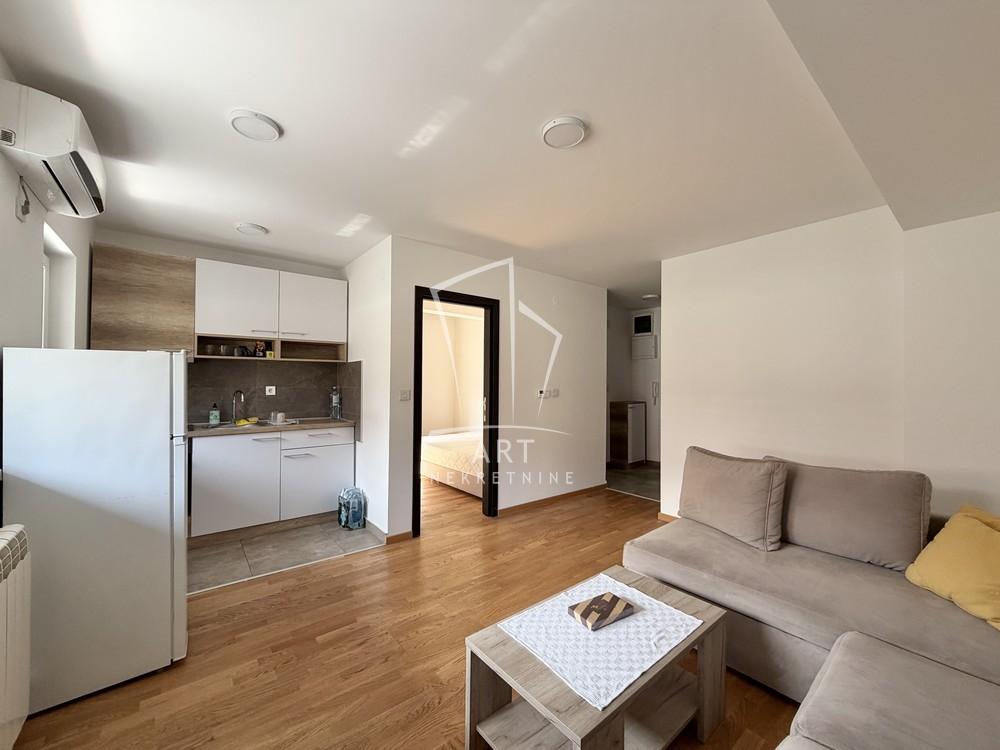 Slika 2 - Vojvode Stepe, Jednoiposoban stan za izdavanje, 38m2, 650€