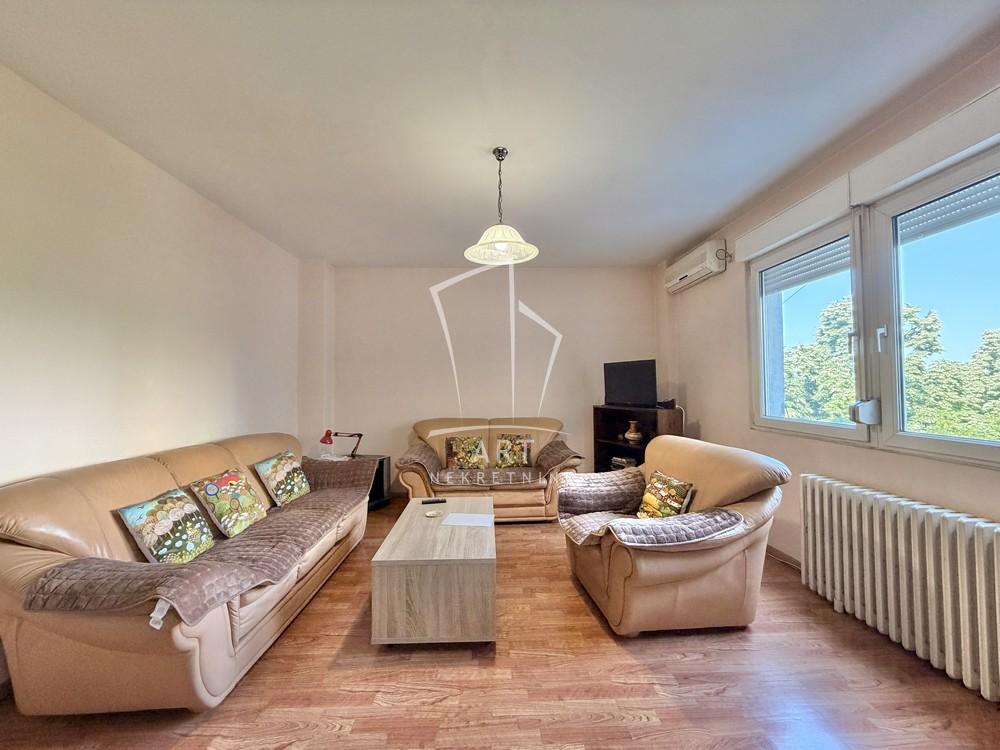 Slika 1 - Vojvode Stepe, Dvoiposoban stan za izdavanje, 68m2, 600€