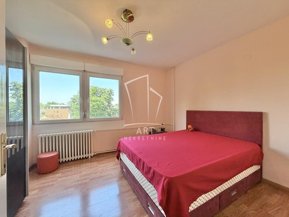 Slika 3 - Vojvode Stepe, Dvoiposoban stan za izdavanje, 68m2, 600€
