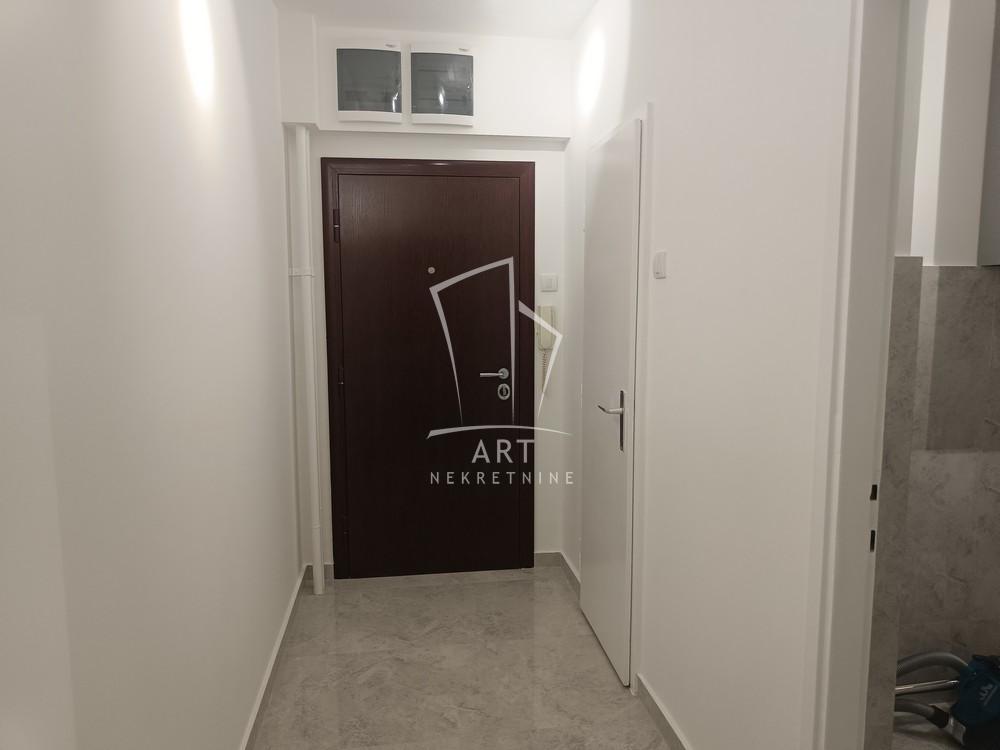Slika 3 - Bulevar Mihajla Pupina, Dvoiposoban stan za izdavanje, 58m2, 750€