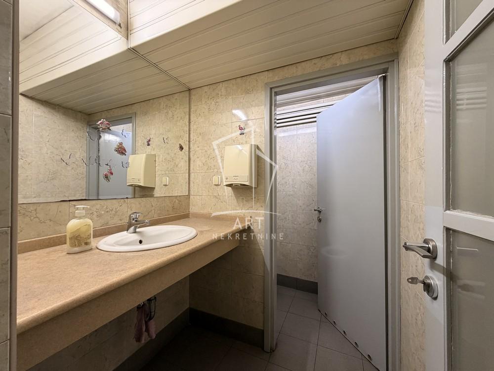 Slika 6 - Makenzijeva,  Lokal za izdavanje, 95m2, 3.600€