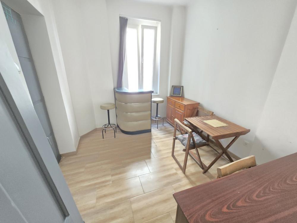 Slika 3 - Kursulina, Trosoban stan za izdavanje, 72m2, 850€