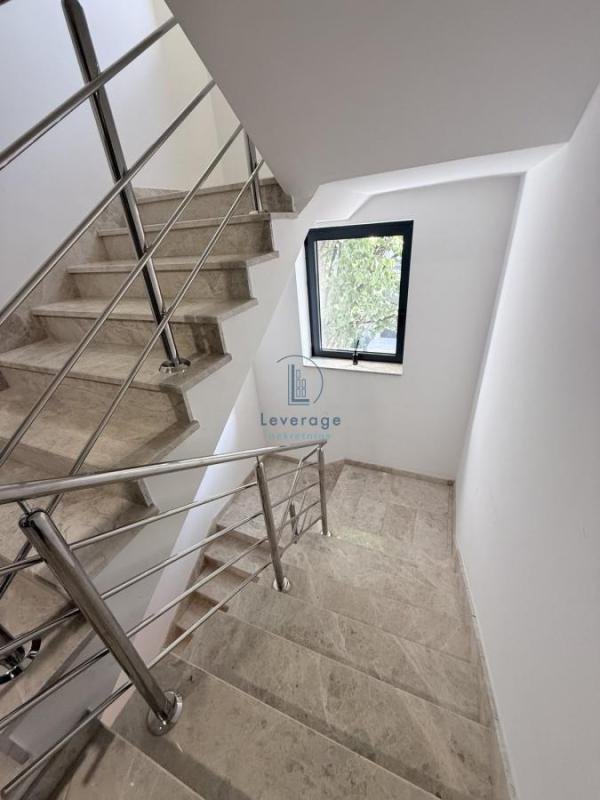 Slika 11 - Sazonova, Jednoiposoban stan za izdavanje, 40m2, 700€