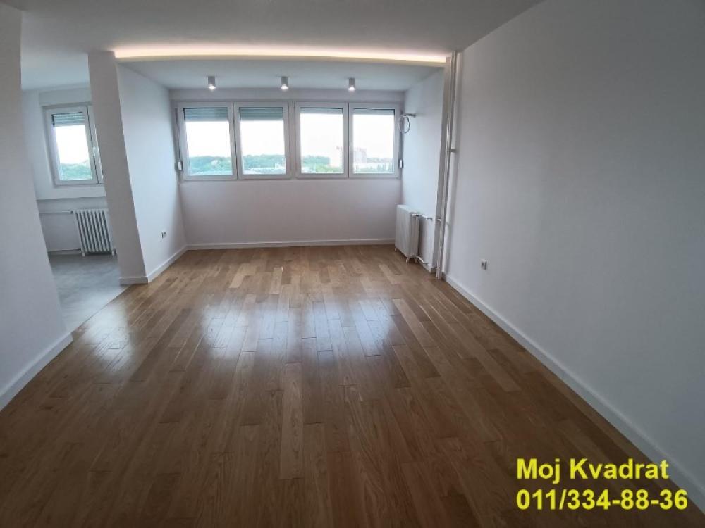 Glavna slika -Četvorosoban stan na prodaju, 95m2, 319.000€