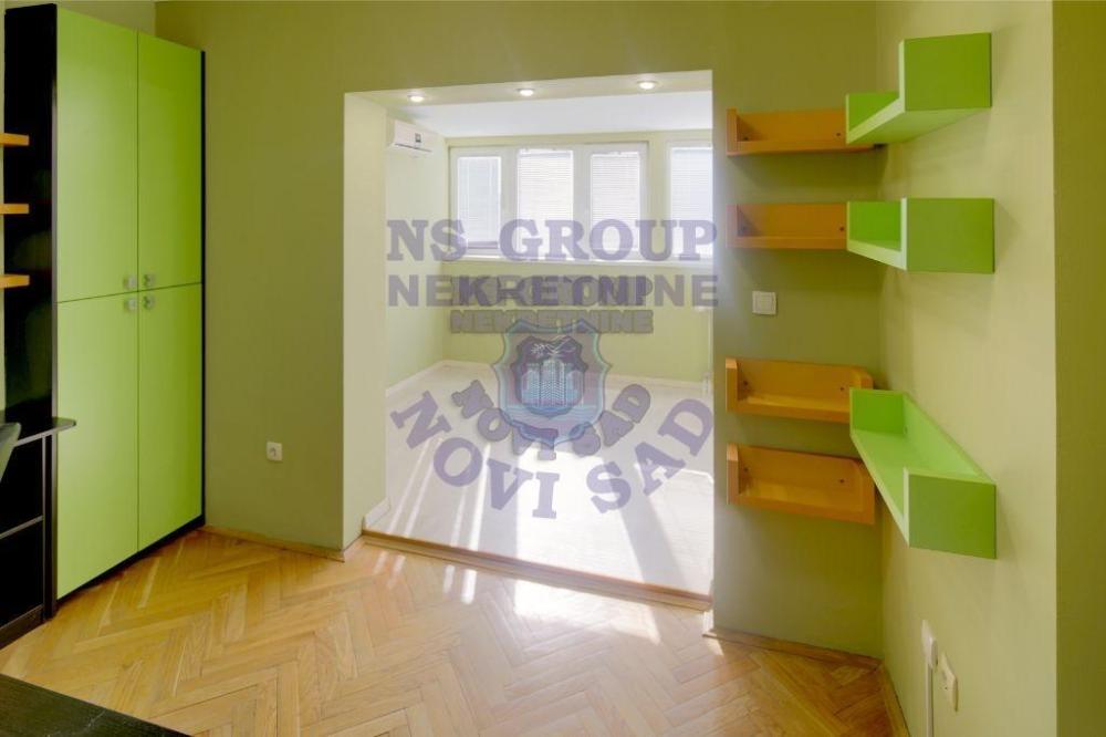 Slika 11 - Četvoroiposoban stan na prodaju, 119m2, 206.000€
