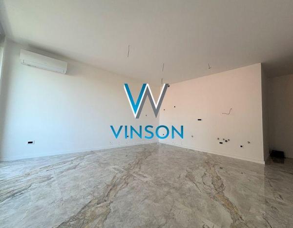 Slika 2 - Radnička,  Lokal za izdavanje, 61m2, 900€