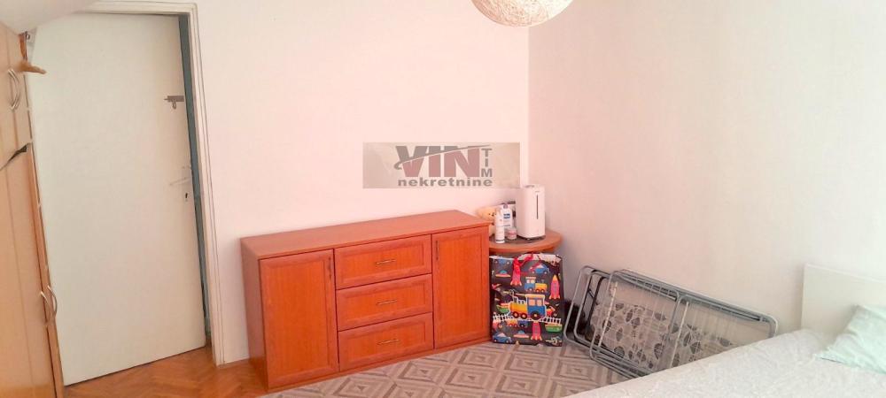 Slika 9 - DR.DRAGE LJOCIC, Dvoiposoban stan na prodaju, 70m2, 135.000€