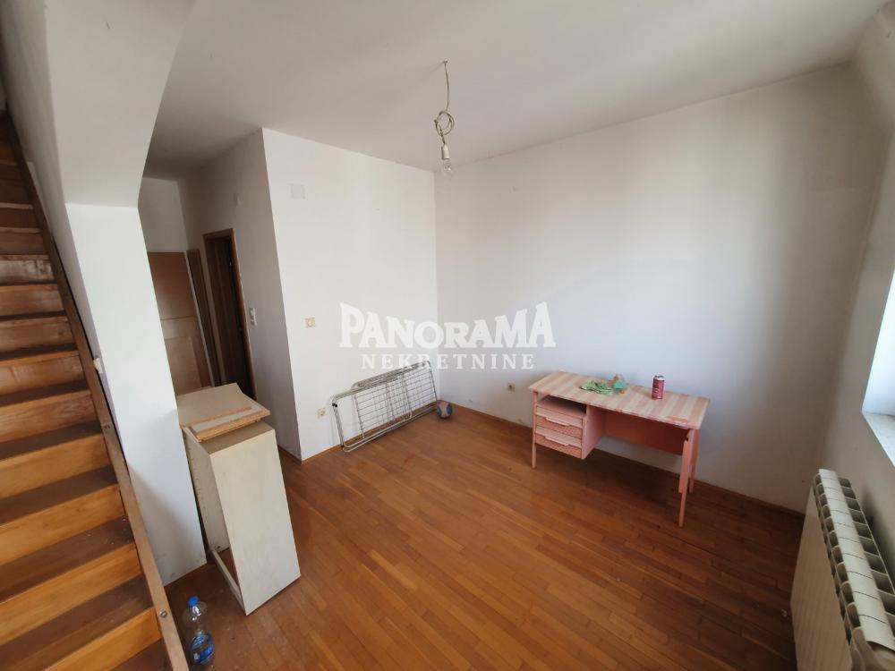 Slika 5 - Stojana Stoleta Aranđelovića, Trosoban stan na prodaju, 97m2, 168.000€