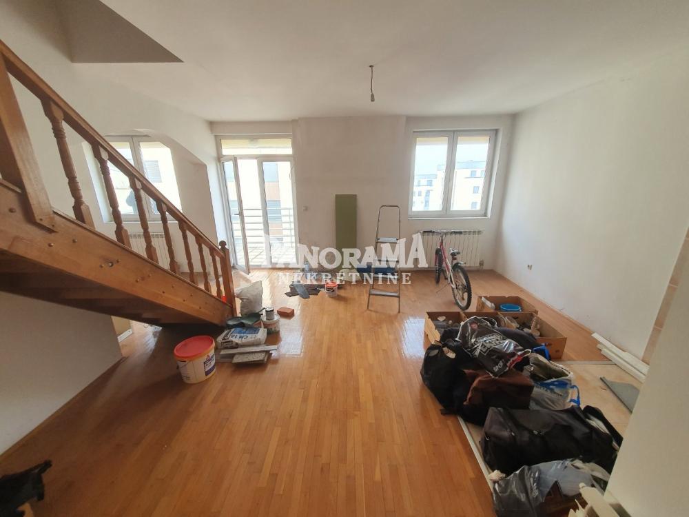 Slika 2 - Stojana Stoleta Aranđelovića, Trosoban stan na prodaju, 97m2, 168.000€