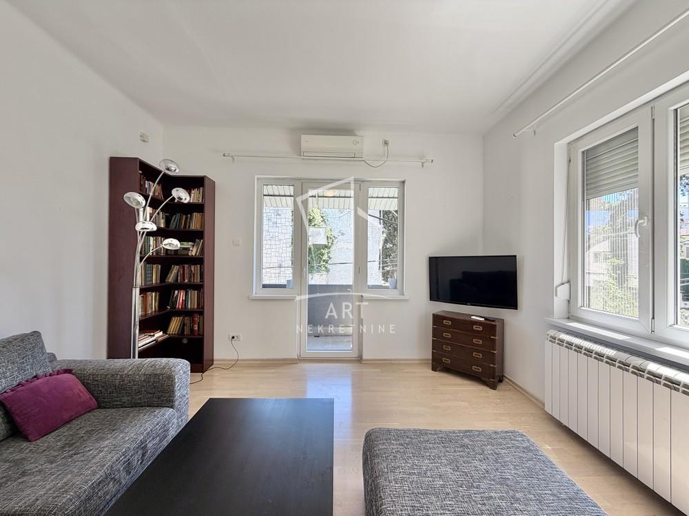Slika 2 - Kablarska, Dvoiposoban stan za izdavanje, 67m2, 1.000€