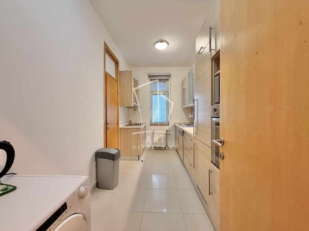 Slika 3 - Velisava Vulovića, Trosoban stan za izdavanje, 94m2, 1.300€