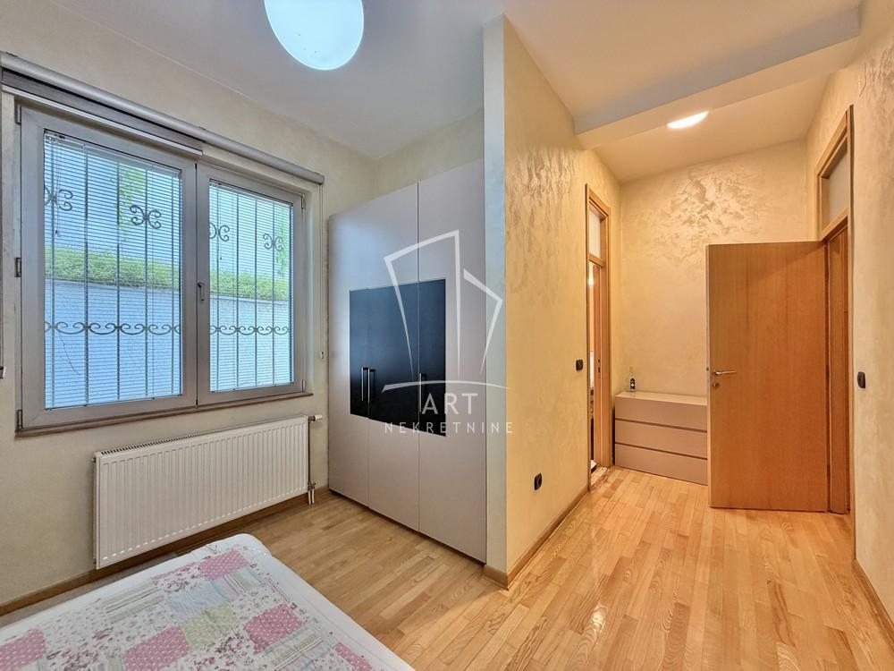 Slika 8 - Velisava Vulovića, Trosoban stan za izdavanje, 94m2, 1.300€