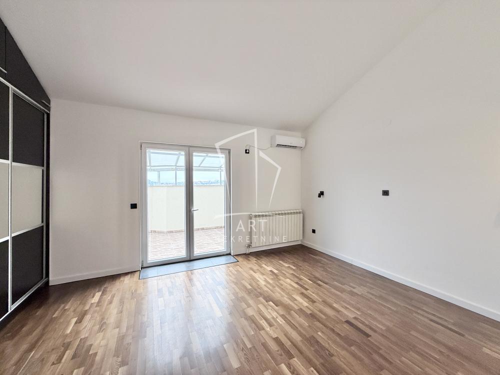Slika 8 - Vojvode Stepe, Četvorosoban stan na prodaju, 172m2, 399.000€