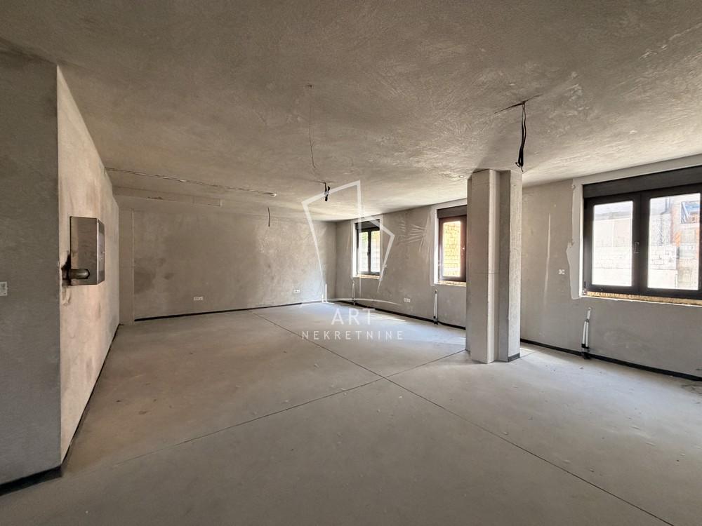 Slika 6 - Ozrenska,  Lokal za izdavanje, 256m2, 3.600€