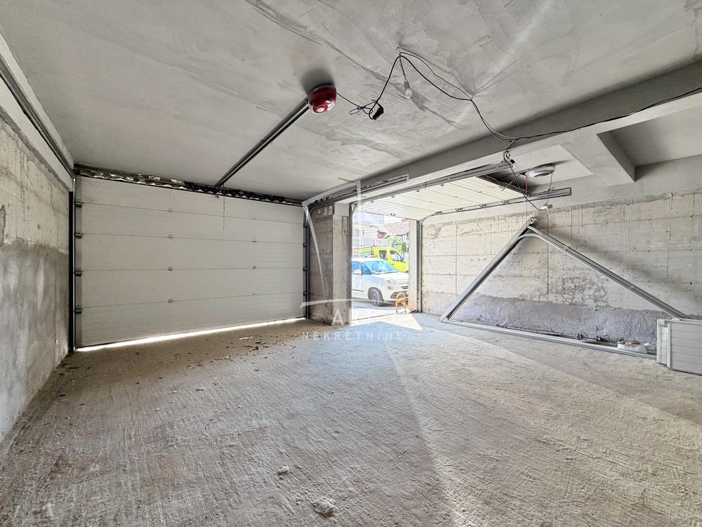 Slika 3 - Cvetanova Ćuprija,  Lokal na prodaju, 177m2, 320.000€