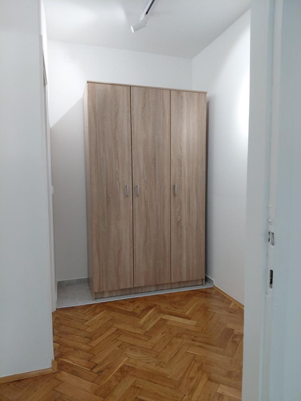 Slika 7 - Bulevar Mihajla Pupina, Trosoban stan za izdavanje, 64m2, 750€