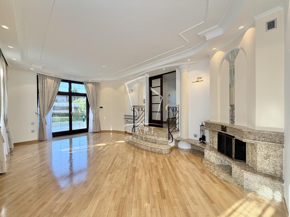 Slika 1 - Bulevar oslobođenja,  Kuća za izdavanje, 146m2, 4.500€