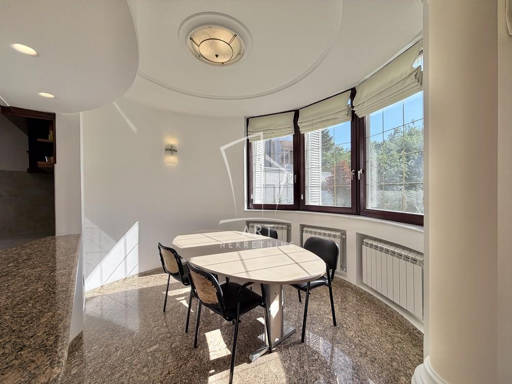 Slika 7 - Bulevar oslobođenja,  Kuća za izdavanje, 146m2, 4.500€