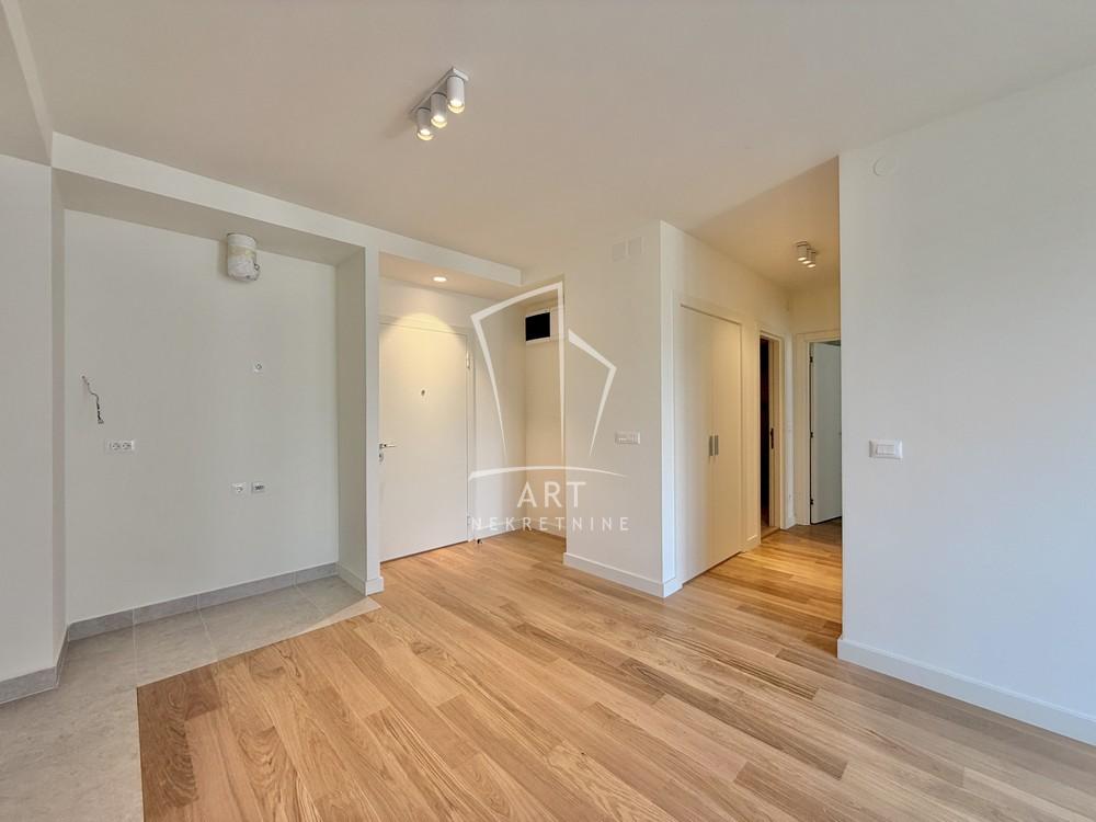 Slika 6 - Luke Ćelovića Trebinjca, Trosoban stan na prodaju, 74m2, 329.000€