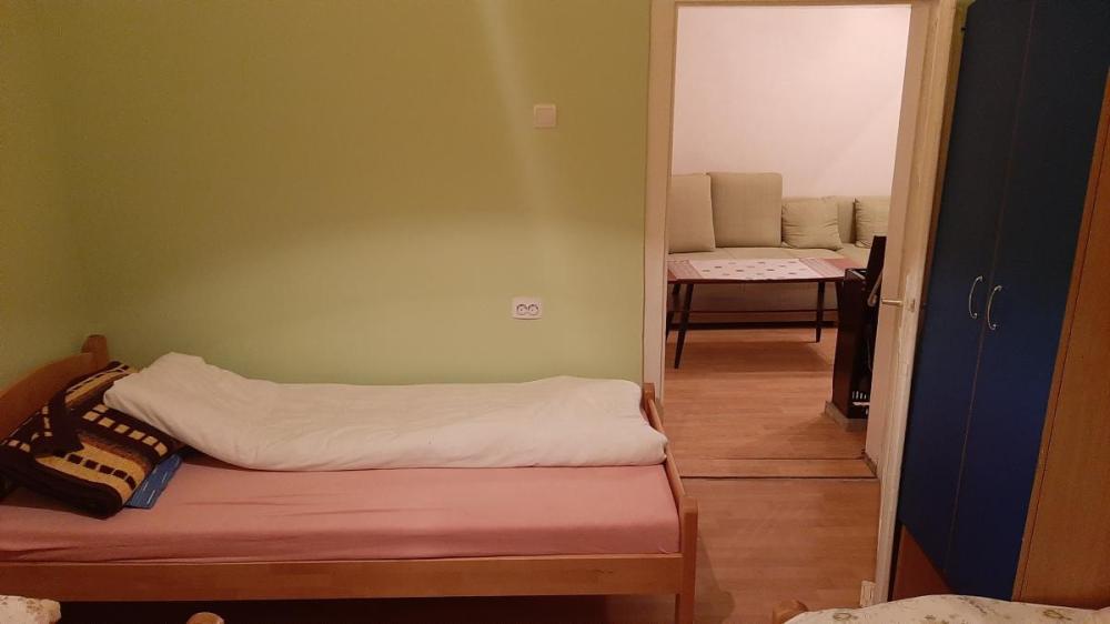 Slika 8 - Jednoiposoban stan za izdavanje, 40m2, 840€