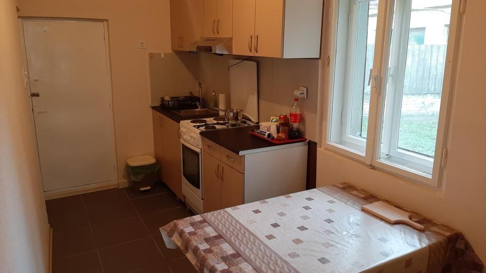 Slika 5 - Jednoiposoban stan za izdavanje, 40m2, 840€
