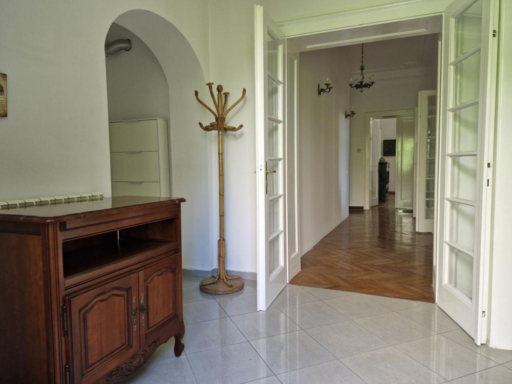 Slika 4 - Puškinova, Trosoban stan za izdavanje, 130m2, 1.500€