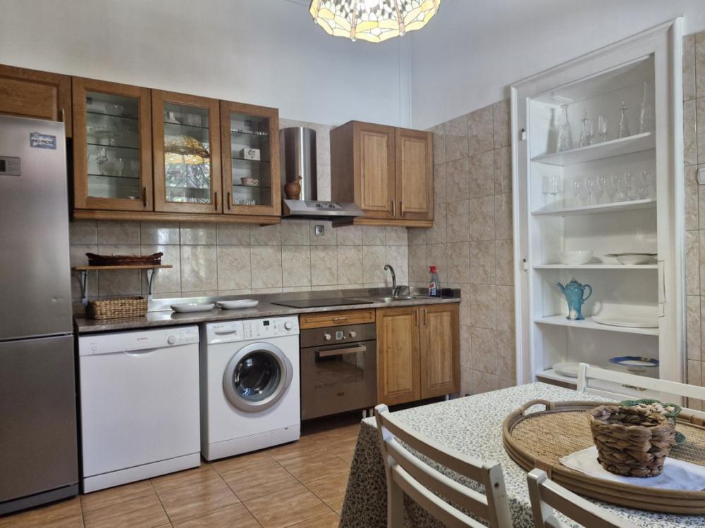 Slika 2 - Puškinova, Trosoban stan za izdavanje, 130m2, 1.500€