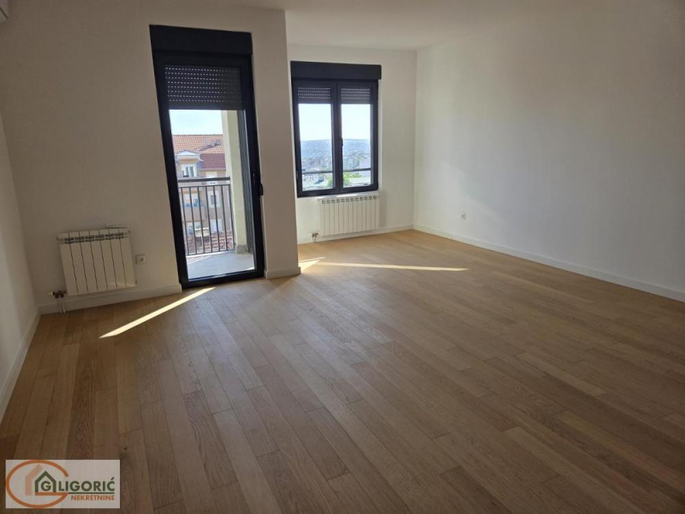 Glavna slika -Trosoban stan na prodaju, 95m2, 285.000€